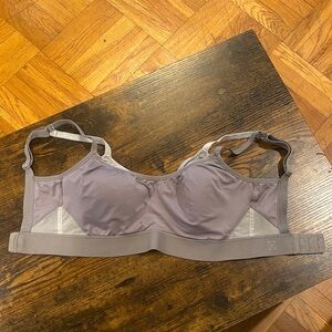 Women's Gray sports Bra